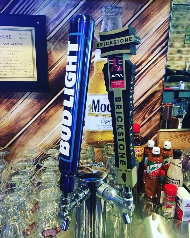 CROSSROADS CANTINA Updated September 2024 122 N Central St, Gilman