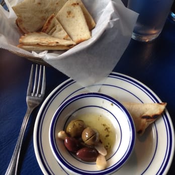 Pithari Taverna - Pita as soon as you sit - Greek Near Me - Highland Park, New Jersey Pithari Taverna - Pita as soon as you sit - Greek Near Me - Highland Park, New Jersey