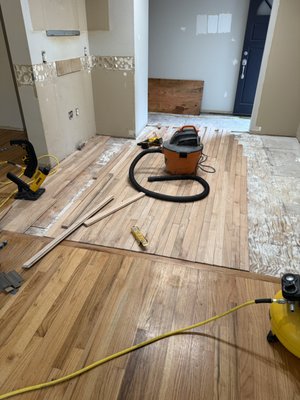 Hardwood Floor Refinishing / Hardwood Floor Repair - RNM Construction - Hardwood Floor Refinishing / Hardwood Floor Repair - RNM Construction Hardwood Floor Refinishing / Hardwood Floor Repair - RNM Construction - Hardwood Floor Refinishing / Hardwood Floor Repair - RNM Construction