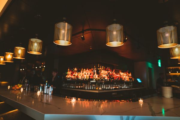 Bar AC by null