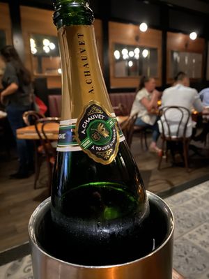 Et Voilà! French Bistro by null