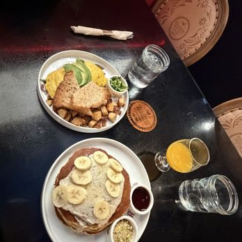 Breakfast Republic - Harvest omelet and tres leches pancakes - Breakfast & Brunch Near Me - San Diego, California Breakfast Republic - Harvest omelet and tres leches pancakes - Breakfast & Brunch Near Me - San Diego, California