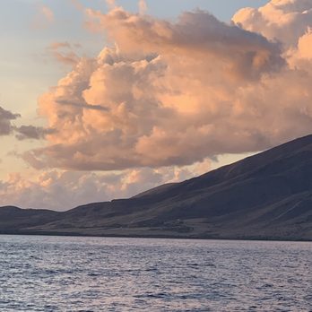 Trilogy Excursions - Reflection of sunset on Maui! - Snorkeling Near Me - Lahaina, Hawaii Trilogy Excursions - Reflection of sunset on Maui! - Snorkeling Near Me - Lahaina, Hawaii