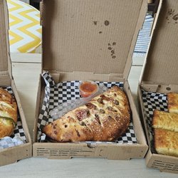 user provided Savio’s Pizza photo
