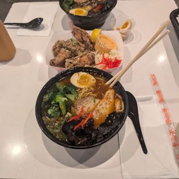 Dashi Ramen - Chicken and pork ramen. Fried wings - Ramen Near Me - Baltimore, Maryland Dashi Ramen - Chicken and pork ramen. Fried wings - Ramen Near Me - Baltimore, Maryland