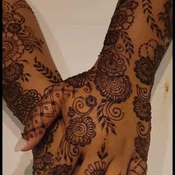 Mehendi work