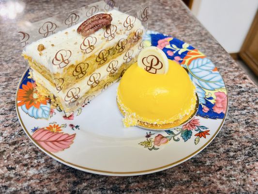 Porto's Bakery and Cafe by null