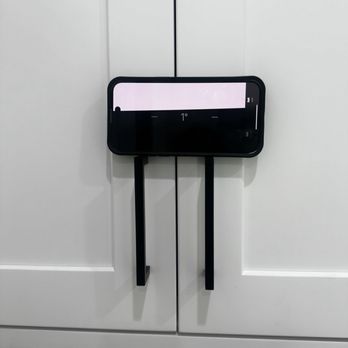 Zwiercan Homes - Uneven cabinet handles - General Contractors Near Me - North Port, Florida Zwiercan Homes - Uneven cabinet handles - General Contractors Near Me - North Port, Florida