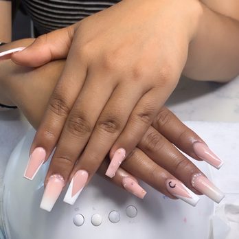 M Nails  - Nail Salons Near Me - Seattle, Washington
