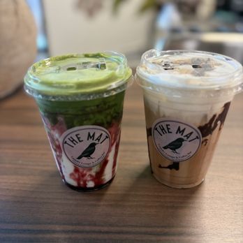 The Mat Menifee - Raspberry matcha and iced Spin Coconut Latte - Laundromat Near Me - Menifee, California