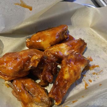 Buffalo Wild Wings - Honey sriracha wings - Chicken Wings Near Me - Broken Arrow, Oklahoma