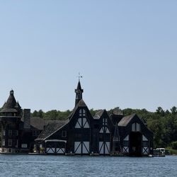 Clayton Island Tours - Castle boathouse