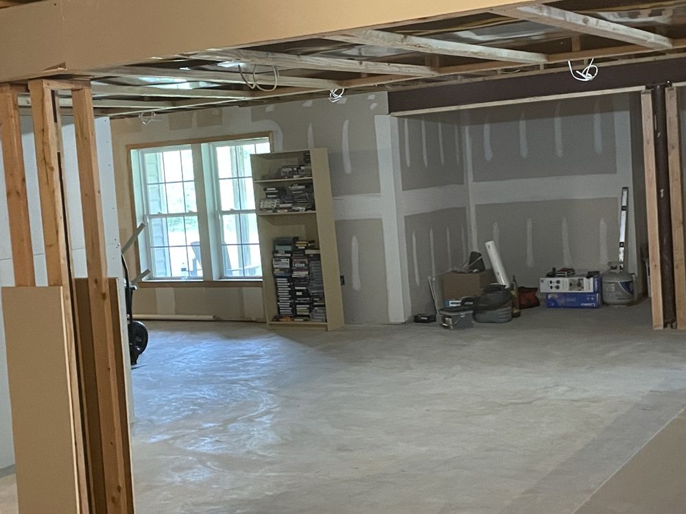 Slide of DW We Fix Anything