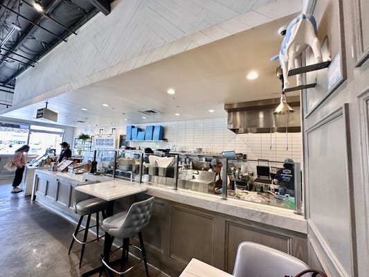 Mendocino Farms by null