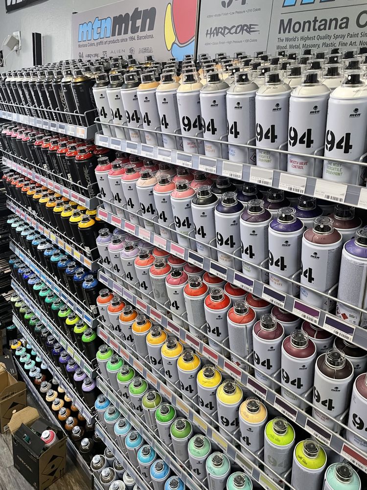 WRITERZ KULTURE Updated July 2024 4212 N Pershing Ave, Stockton