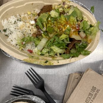 Chipotle Mexican Grill - This is before mixing, only half a bowl. Asked for quac and got no quac - Fast Food Near Me - Miami, Florida Chipotle Mexican Grill - This is before mixing, only half a bowl. Asked for quac and got no quac - Fast Food Near Me - Miami, Florida
