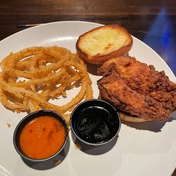 Backstreets Grill - New American Near Me - Columbia, South Carolina