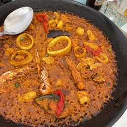 Tito's - Seafood paella