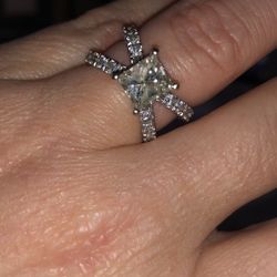 Heritage Fine Jewelry - Engagement ring, cleaned and repaired.