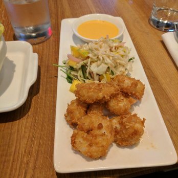 Earls Kitchen + Bar - New American Near Me - Orlando, Florida