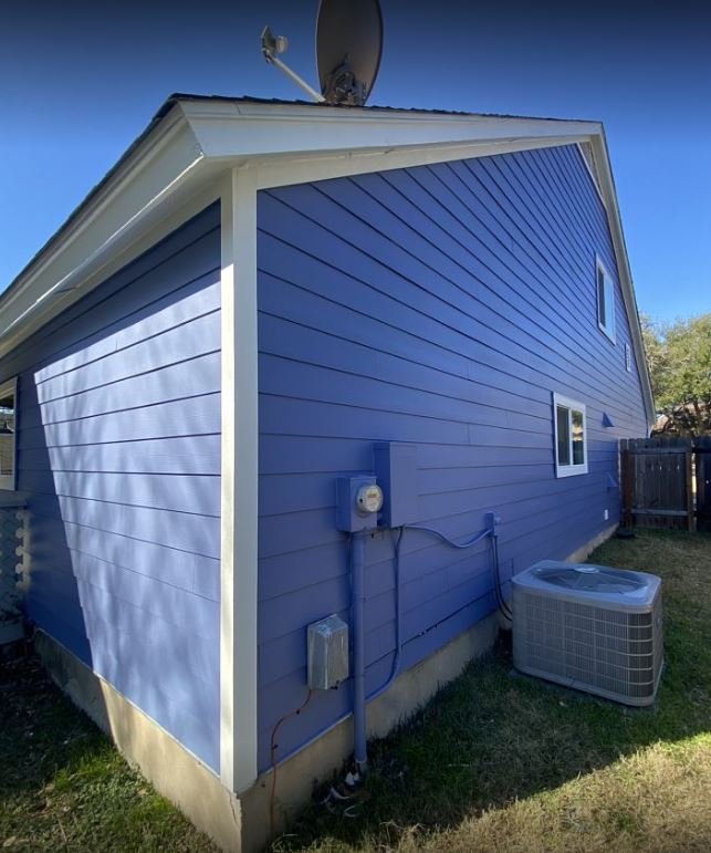 Slide of Austin Pro Siding, Windows & Roofing