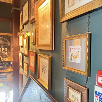 The Red Lion - Pubs Near Me - London, XGL The Red Lion - Pubs Near Me - London, XGL