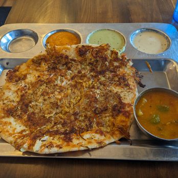 Udupi Palace - Spicy Chettinad Uthappam - Indian Near Me - San Francisco, California