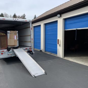 Affordable Contracting - Book now! - Junk Removal & Hauling Near Me - Mountlake Terrace, Washington
