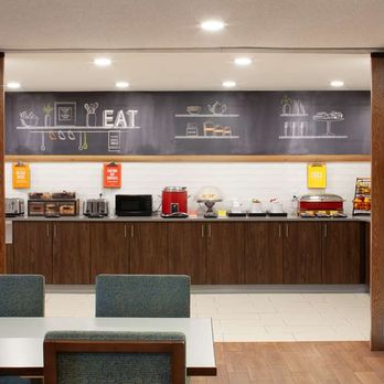 Hampton Inn Atlanta-Southlake - Breakfast Area - Hotels Near Me - Morrow, Georgia Hampton Inn Atlanta-Southlake - Breakfast Area - Hotels Near Me - Morrow, Georgia