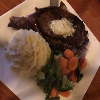 Mr Darcy's Bar & Burger - Steak - Seafood Near Me - Ludlow, Vermont Mr Darcy's Bar & Burger - Steak - Seafood Near Me - Ludlow, Vermont