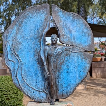 Frank Lloyd Wright Spire - Sculpture by Helois Crista - Landmarks & Historical Buildings Near Me - Scottsdale, Arizona