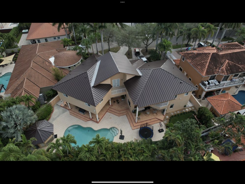 Slide of Duke Contractors