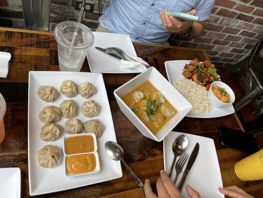 The Momo World by null