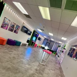 GrowHealthy Cannabis Dispensary - Orlando North - Inside