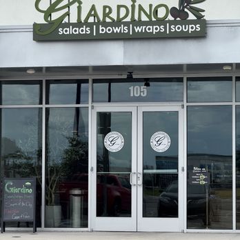 Giardino Gourmet Salads - Entrance - Salad Near Me - Orlando, Florida Giardino Gourmet Salads - Entrance - Salad Near Me - Orlando, Florida