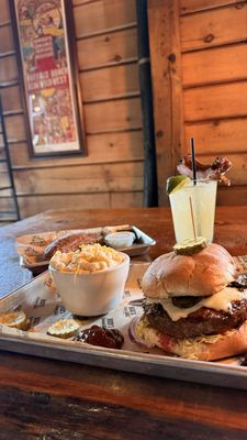 Buck's Naked BBQ & Studio Bar by null