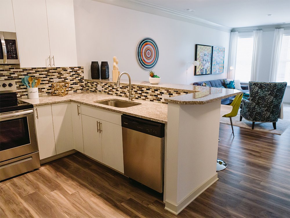 SYCAMORE AT TYVOLA Updated July 2024 49 Photos & 13 Reviews 707 Sycamore Ct Dr, Charlotte