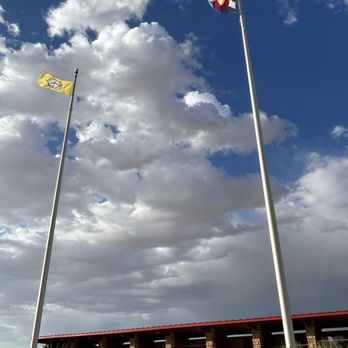 Four Corners Monument - Landmarks & Historical Buildings Near Me - Teec Nos Pos, New Mexico Four Corners Monument - Landmarks & Historical Buildings Near Me - Teec Nos Pos, New Mexico