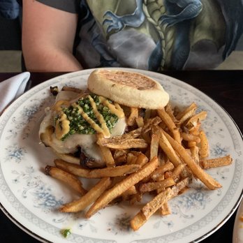 Sovereign - English muffin cubano - Gastropubs Near Me - Plainfield, Illinois