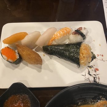 Kings Sushi - AYCE sushi - Sushi Bars Near Me - Charleston, South Carolina Kings Sushi - AYCE sushi - Sushi Bars Near Me - Charleston, South Carolina