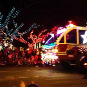 Lights on Rice Parade - Santa parade on rice st. Of kuai. Felt like x mas in a small town of ione. Cute, nice people, felt safe, and peaceful. Aloha! - Festivals Near Me - Līhue, Hawaii