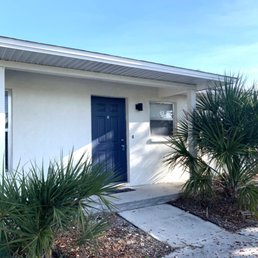 Exterior photo of Rent Me Florida - Englewood, Florida Exterior photo of Rent Me Florida - Englewood, Florida