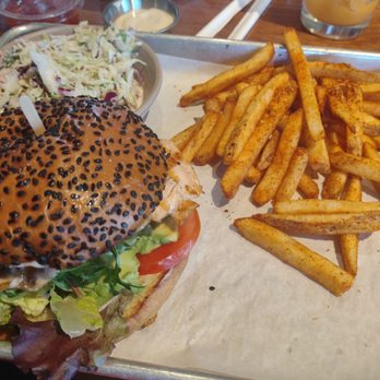 Pacific Catch - Fish Burger Meal at Pacific Catch in Dublin, Alameda County, California - Seafood Near Me - Dublin, California