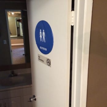 Luxe at Burbank - The gym has a restroom. - Apartments Near Me - Burbank, California Luxe at Burbank - The gym has a restroom. - Apartments Near Me - Burbank, California