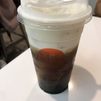 Tea Top - Milk foam Earl grey milk tea with 30% sugar, less ice, and boba - Bubble Tea Near Me - Atlanta, Georgia Tea Top - Milk foam Earl grey milk tea with 30% sugar, less ice, and boba - Bubble Tea Near Me - Atlanta, Georgia