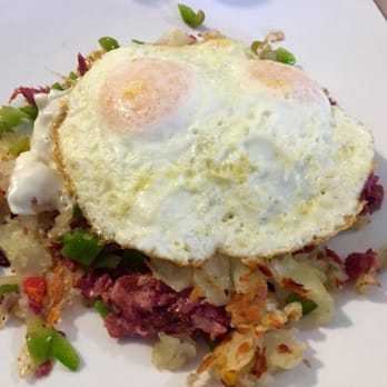 Riverview Cafe Restaurant - Fresh Corned Beef Hash with fried eggs - Breakfast & Brunch Near Me - Dexter, Michigan Riverview Cafe Restaurant - Fresh Corned Beef Hash with fried eggs - Breakfast & Brunch Near Me - Dexter, Michigan