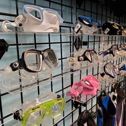 Dive N Trips - Some of the masks and fins.