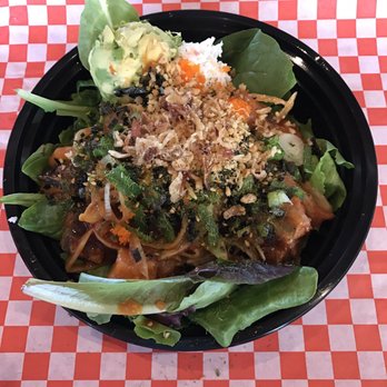 Uroko Poke - Medium portion salad (3 proteins) - Japanese Near Me - Costa Mesa, California Uroko Poke - Medium portion salad (3 proteins) - Japanese Near Me - Costa Mesa, California