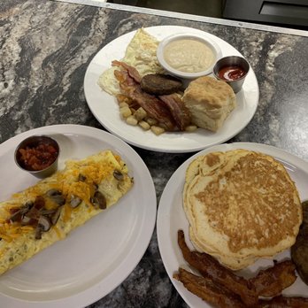 South Fork Cafe - Now serving Breakfast 7 days a week! - American Near Me - Gore, Oklahoma