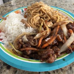 Kong Chen Chinese Take Out - Pepper beef and low mein